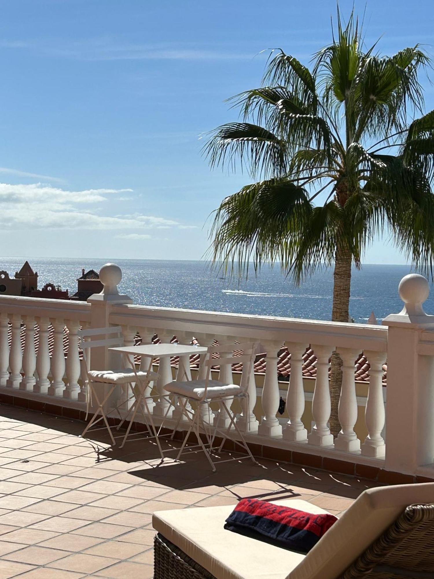 Playa Del Duque-Amazing Views 2 Bedroom Costa Adeje  Kültér fotó
